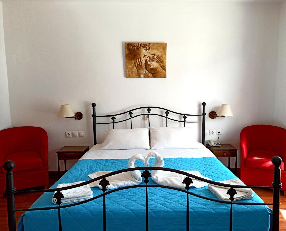 Ellibay Aparthotel Livadia  ภายนอก รูปภาพ