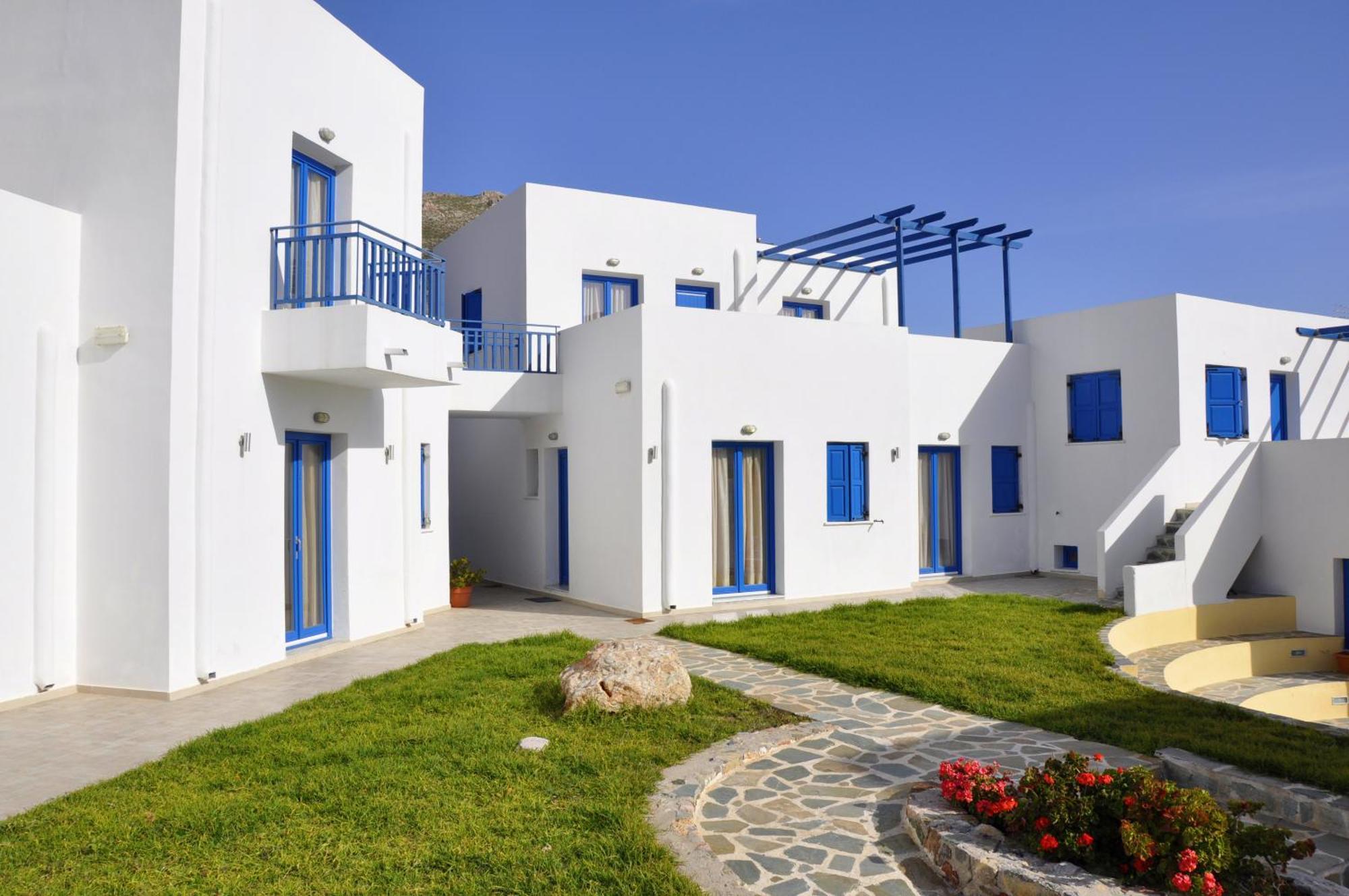 Ellibay Aparthotel Livadia  ภายนอก รูปภาพ