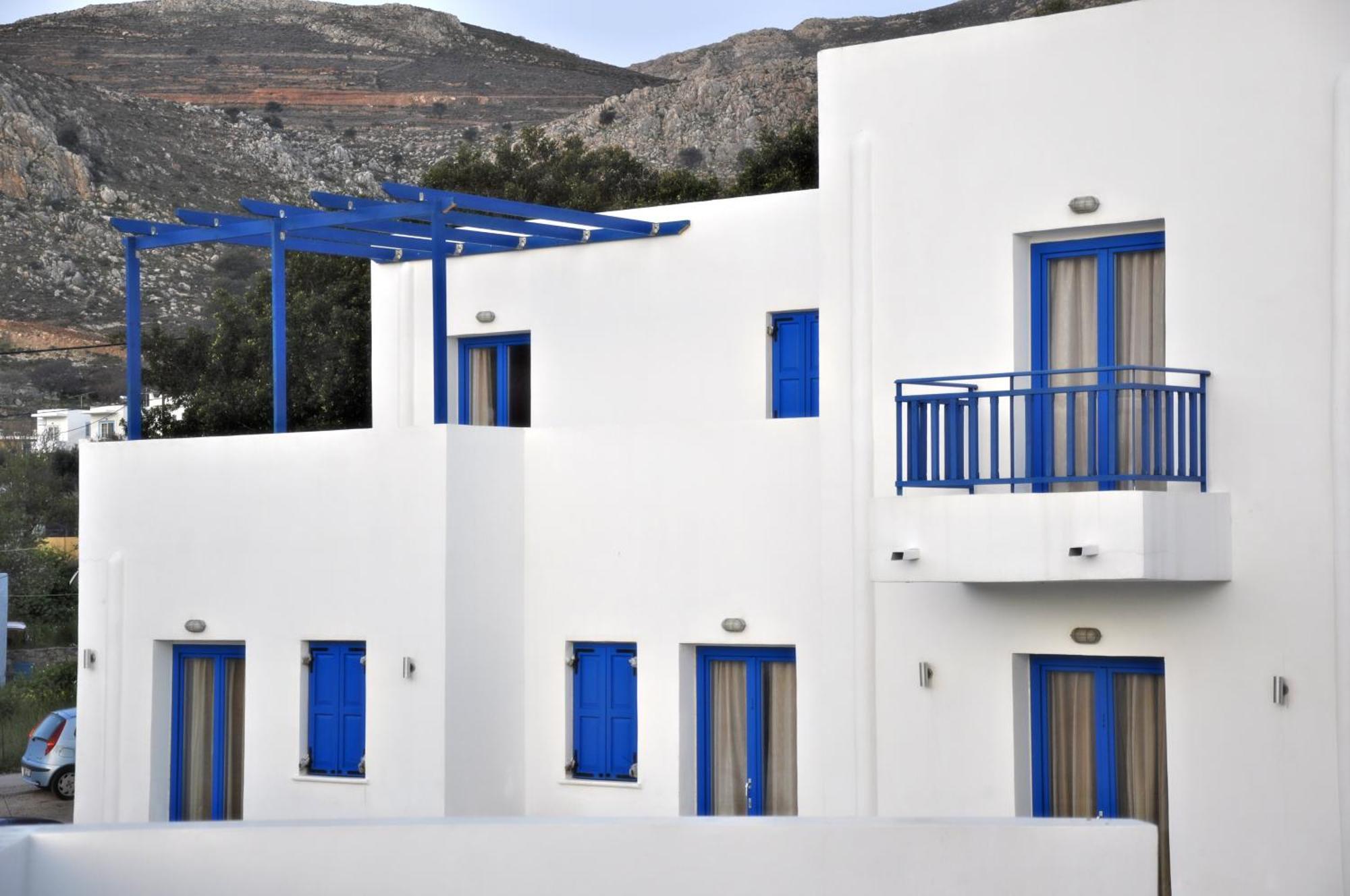 Ellibay Aparthotel Livadia  ภายนอก รูปภาพ