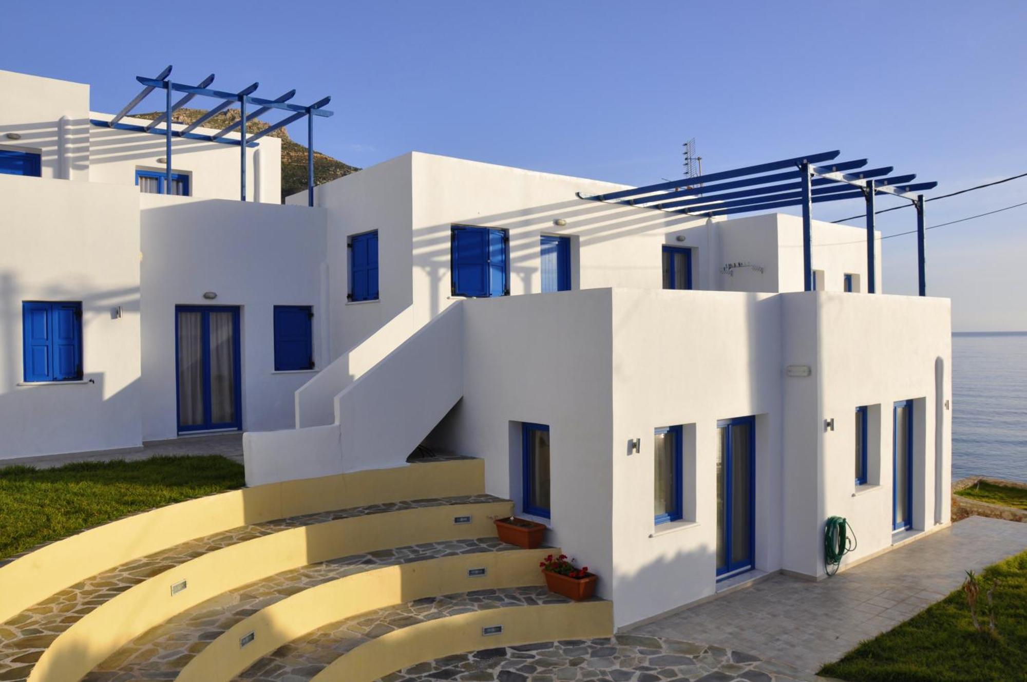 Ellibay Aparthotel Livadia  ภายนอก รูปภาพ