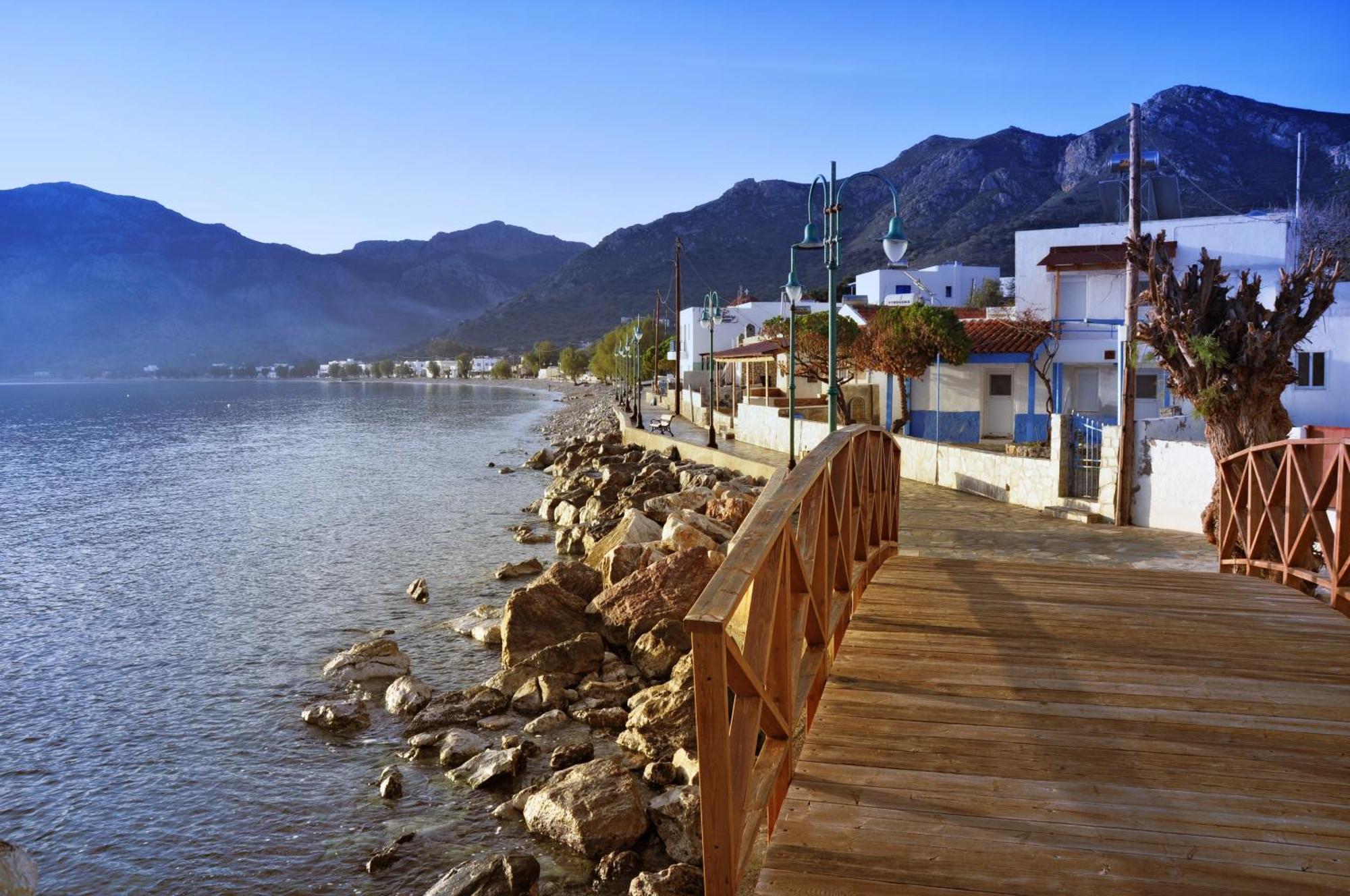 Ellibay Aparthotel Livadia  ภายนอก รูปภาพ