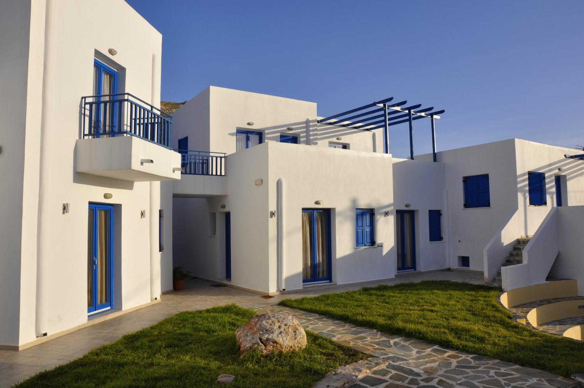 Ellibay Aparthotel Livadia  ภายนอก รูปภาพ
