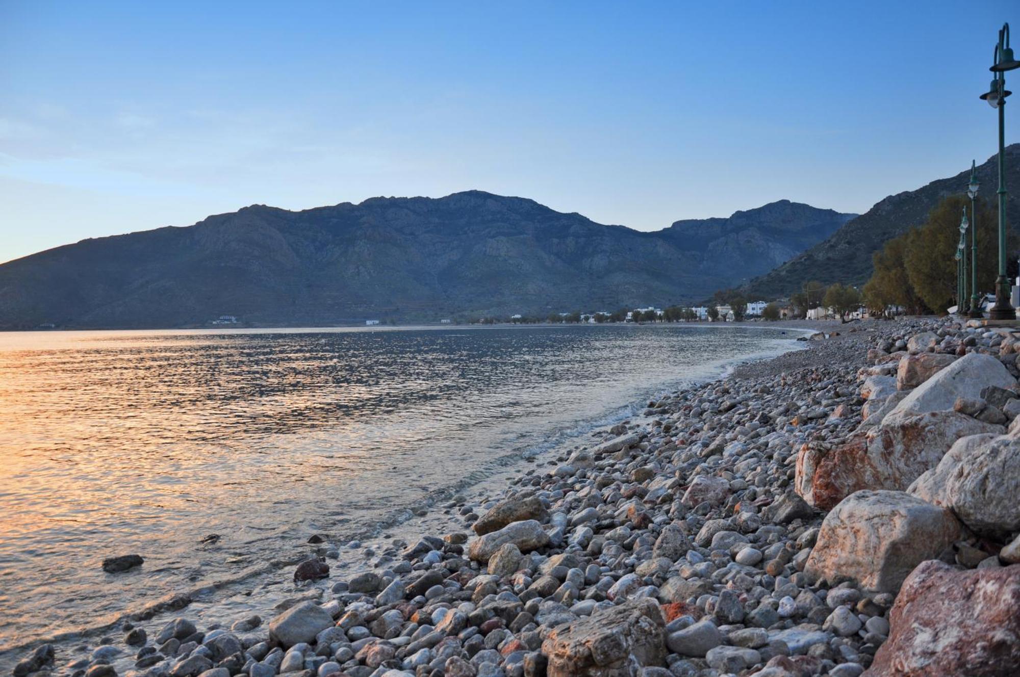 Ellibay Aparthotel Livadia  ภายนอก รูปภาพ