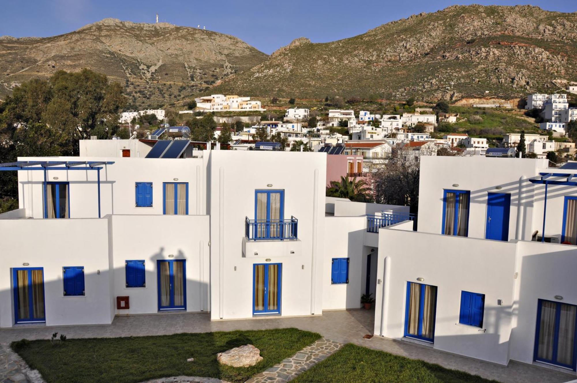 Ellibay Aparthotel Livadia  ภายนอก รูปภาพ